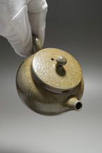 Load image into Gallery viewer, Wood Fired Round Nixing Teapot by Li Wenxin 李文新柴烧坭兴壶 160ml