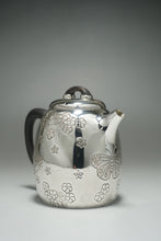 Load image into Gallery viewer, 999 Pure Silver Handmade Butterfly and Flowers Teapot 全手工花与蝶镜面银壶 160ml