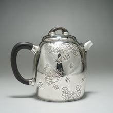 Load image into Gallery viewer, 999 Pure Silver Handmade Butterfly and Flowers Teapot 全手工花与蝶镜面银壶 160ml