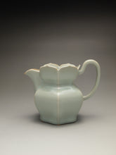 Load image into Gallery viewer, Ruyao Monk's Hat Fair Cup 汝窑僧帽公道杯 170ml