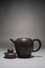 Load image into Gallery viewer, Julunzhu Nixing Teapot by Wu Sheng Sheng 坭兴吴盛胜巨轮珠 175ml