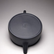 Load image into Gallery viewer, Heini (Wuhui Dicaoqing) Zhoupan Yixing Teapot 捂灰底槽清周盘 175ml