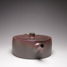 Load image into Gallery viewer, Wood Fired Zhoupan Dicaoqing Yixing Teapot no.3 柴烧底槽青周盘 175ml