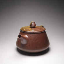 Load image into Gallery viewer, Dafengjiang Wood Kiln Fired Shipiao Nixing Teapot  大风江柴烧平盖石瓢 175ml