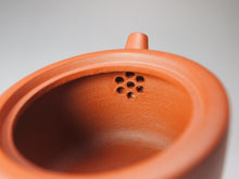 Load image into Gallery viewer, Xiao Hongni Zhitong Yixing Teapot with Diancai Bats and Peaches 点彩小红泥直筒 100ml