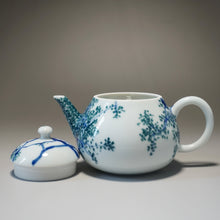 Load image into Gallery viewer, Qinghua Bird in the Tree Jingdezhen Fine Porcelain Teapot by Master KuangShi 青花手绘匡石作梨形壶 180ml