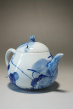 Load image into Gallery viewer, Qinghua Lotus and Fish Jingdezhen Fine Porcelain Teapot by Master KuangShi 青花手绘匡石作梨形壶 180ml