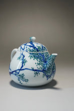 Load image into Gallery viewer, Qinghua Bird in the Tree Jingdezhen Fine Porcelain Teapot by Master KuangShi 青花手绘匡石作梨形壶 180ml