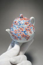 Load image into Gallery viewer, Qinghua Blossoms Jingdezhen Fine Porcelain Teapot by Master KuangShi 青花手绘匡石作梨形壶 180ml