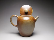Load image into Gallery viewer, Wood Fired Tall Julunzhu Nixing Teapot 柴烧坭兴高巨轮珠 185ml