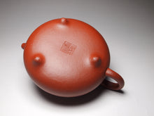 Load image into Gallery viewer, Zhuni Dahongpao Aishipiao Yixing Teapot 朱泥大红袍矮石瓢 185ml