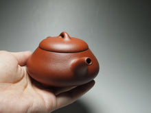 Load image into Gallery viewer, Zhuni Dahongpao Aishipiao Yixing Teapot 朱泥大红袍矮石瓢 185ml