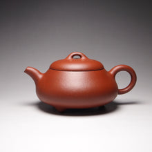 Load image into Gallery viewer, Zhuni Dahongpao Aishipiao Yixing Teapot 朱泥大红袍矮石瓢 185ml