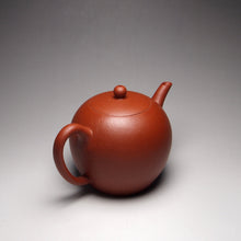Load image into Gallery viewer, Zhuni Dahongpao Meirenjian Yixing Teapot 朱泥大红袍美人肩 185ml