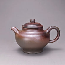 Load image into Gallery viewer, Wood Fired Duozhi Dicaoqing Yixing Teapot 柴烧底槽清掇只 185ml
