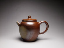 Load image into Gallery viewer, Wood Fired Tall Julunzhu Nixing Teapot Dark and Light 柴烧坭兴高巨轮珠 195ml