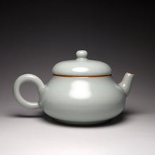 Load image into Gallery viewer, Ruyao Pear Teapot and Teacups Tea Set 汝窑一壶两杯套装