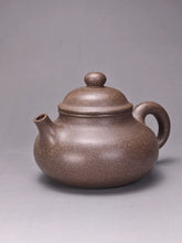 Load image into Gallery viewer, Fully Handmade Douqingni Rongtian Yixing Teapot by Hu Manshan 胡漫山全手工豆青泥容天 200ml