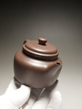 Load image into Gallery viewer, Fully Handmade Tianqingni Dezhong Yixing Teapot 王凯丽天青泥剑流德钟 200ml