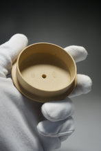 Load image into Gallery viewer, Fully Handmade Benshan Lüni Dezhong by Hu Manshan全手工本山绿泥德钟胡漫山制 210ml