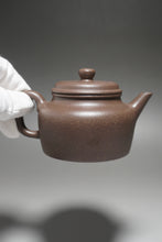 Load image into Gallery viewer, Fully Handmade Tianqingni Dezhong Yixing Teapot 全手工王凯丽天青泥剑流德钟 210ml