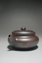 Load image into Gallery viewer, Wood Fired Lao Zini Bianfu Yixing Teapot 柴烧老紫泥扁腹 210ml