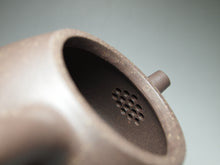 Load image into Gallery viewer, Fully Handmade Tianqingni Shipiao Yixing Teapot 全手工天青泥平盖石瓢 220ml