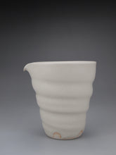 Load image into Gallery viewer, Swirly Fair Cup by Taoshan Studio 桃山房古青手纹公杯 220ml