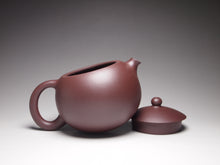 Load image into Gallery viewer, Lao Zini Xishi Yixing Teapot 老紫泥大西施 225ml