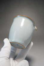 Load image into Gallery viewer, Moon White Ruyao Fair Cup 汝窑月白公道杯 225ml