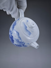 Load image into Gallery viewer, 225ml Qinghua Hand Painted Lanscape Jingdezhen Porcelain Teapot 素直白瓷重工山水巨轮珠