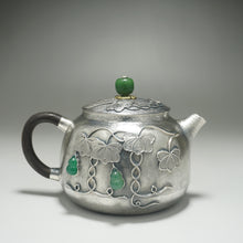 Load image into Gallery viewer, 999 Pure Silver Handmade Jade Gourd Teapot with Silver Wire Inlay 全手工掐丝镶玉葫芦藤银壶 230ml
