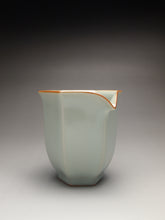Load image into Gallery viewer, Ruyao Hexagon Fair Cup 汝窑公道杯 230ml