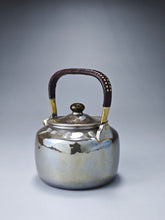 Load image into Gallery viewer, 999 Pure Silver Handmade Loop-Handled Teapot with Gold Plated Spout 紫皮提梁壶 185ml