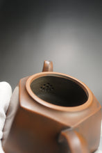 Load image into Gallery viewer, 240ml Hexagon Nixing Teapot by Huang Fu Sheng 黄富盛泥兴壶