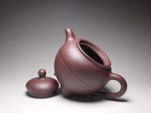 Load image into Gallery viewer, Lao Zini Sudai Yixing Teapot 老紫泥素带 240ml