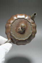 Load image into Gallery viewer, Fully Handmade Wood Fired Jiangpo-Qingni Jingwen Xiushi Yixing Teapot by Tang Mengfei 全手工汤梦飞柴烧青降坡泥筋纹器绣狮 250ml