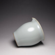 Load image into Gallery viewer, Magnolia Ruyao Fair Cup 汝窑公杯 260ml