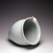 Load image into Gallery viewer, Magnolia Ruyao Fair Cup 汝窑公杯 260ml