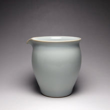 Load image into Gallery viewer, Magnolia Ruyao Fair Cup 汝窑公杯 260ml