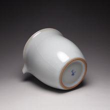 Load image into Gallery viewer, Ruyao Fair Cup 汝窑公杯 265ml