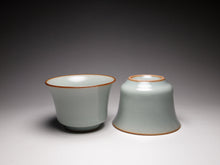 Load image into Gallery viewer, Ruyao Tall Teapot and Teacups Tea Set 汝窑一壶两杯套装