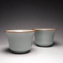 Load image into Gallery viewer, Ruyao Tall Teapot and Teacups Tea Set 汝窑一壶两杯套装