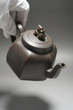 Load image into Gallery viewer, 300ml Tall Hexagon Pixiu Nixing Teapot by Huang Fu Sheng 黄富盛貔貅坭兴壶
