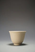 Load image into Gallery viewer, Baiyuduan Four Season Teacup no.3 白玉段四季套杯