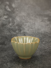 Load image into Gallery viewer, 50ml Jade Series Ruyao Lotus Teacup 汝窑青玉釉荷瓣杯