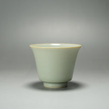 Load image into Gallery viewer, 50ml Miseyou Porcelain Tall Horseshoe Teacup from Jingdezhen 秘色釉马蹄杯