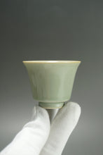 Load image into Gallery viewer, 50ml Miseyou Porcelain Tall Horseshoe Teacup from Jingdezhen 秘色釉马蹄杯
