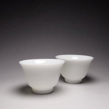 Load image into Gallery viewer, 55ml Bell Qingbai Glaze Porcelain Teacup 青白釉仰钟杯