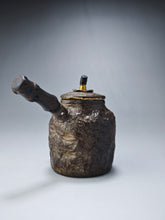 Load image into Gallery viewer, 999 Pure Silver Wabi Sabi Meteorite Series with Gold Plating by Master Hong JinHong 全手工纯银999洪金鸿制大师银侧把壶 175ml